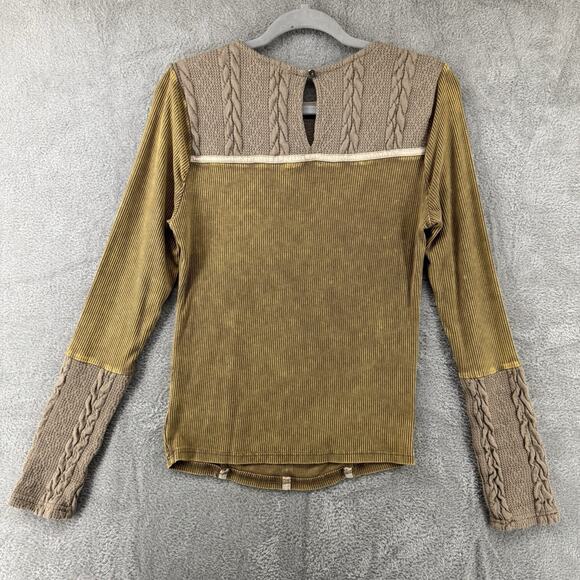 Gimnicks by BKE Thermal Top S Mustard Rib Cable Knit Crew Neck Key Hole Stretch - Picture 7 of 13